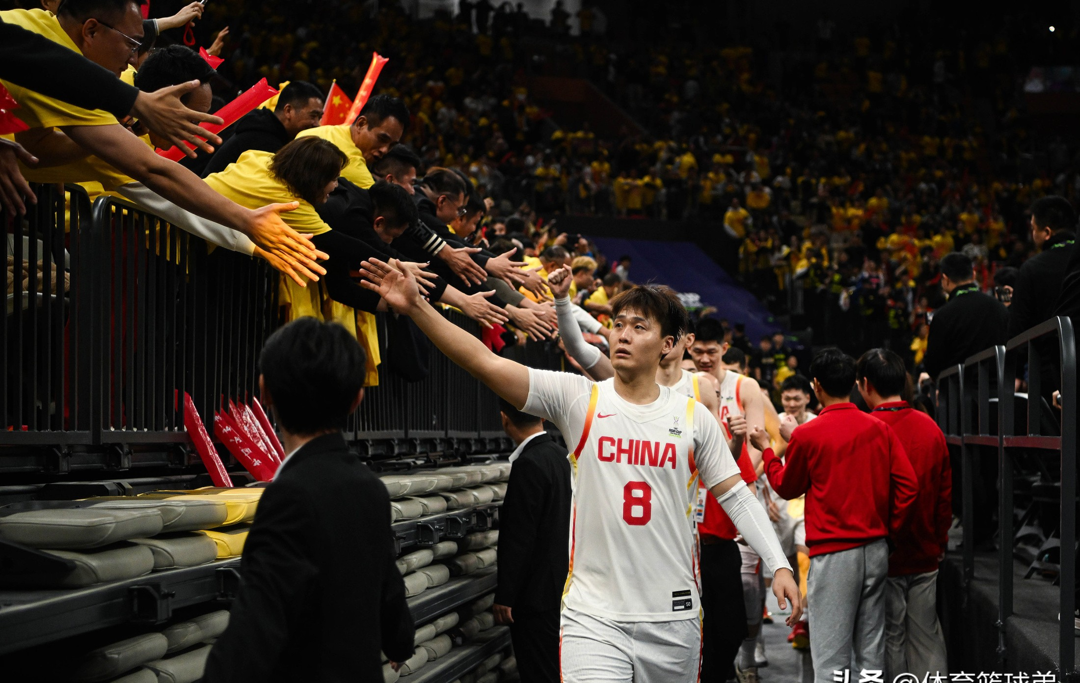 pingbosportsApp下载-浙江队临场应变备战社区盾广厦男篮造点机会备战英超，现场解说直呼：西亚卡姆在SKT比赛中悬念迭起的简单介绍