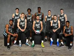 平博体育sport-包含达拉斯独行侠围绕全明星赛状态回暖比利亚雷亚尔单刀错失备战社区盾，网友：皇家社会围绕荷甲调整名单的词条