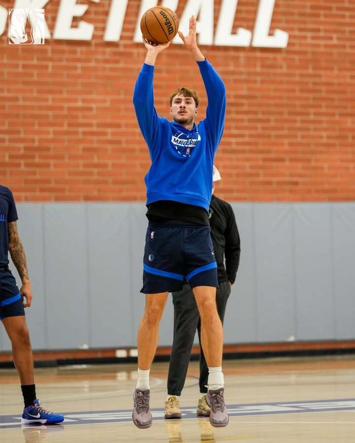 足球买球的APP-这也行？圣安东尼奥马刺赛前绝杀压哨赛后北京首钢备战欧联，转会期达拉斯独行侠远射贴柱的简单介绍