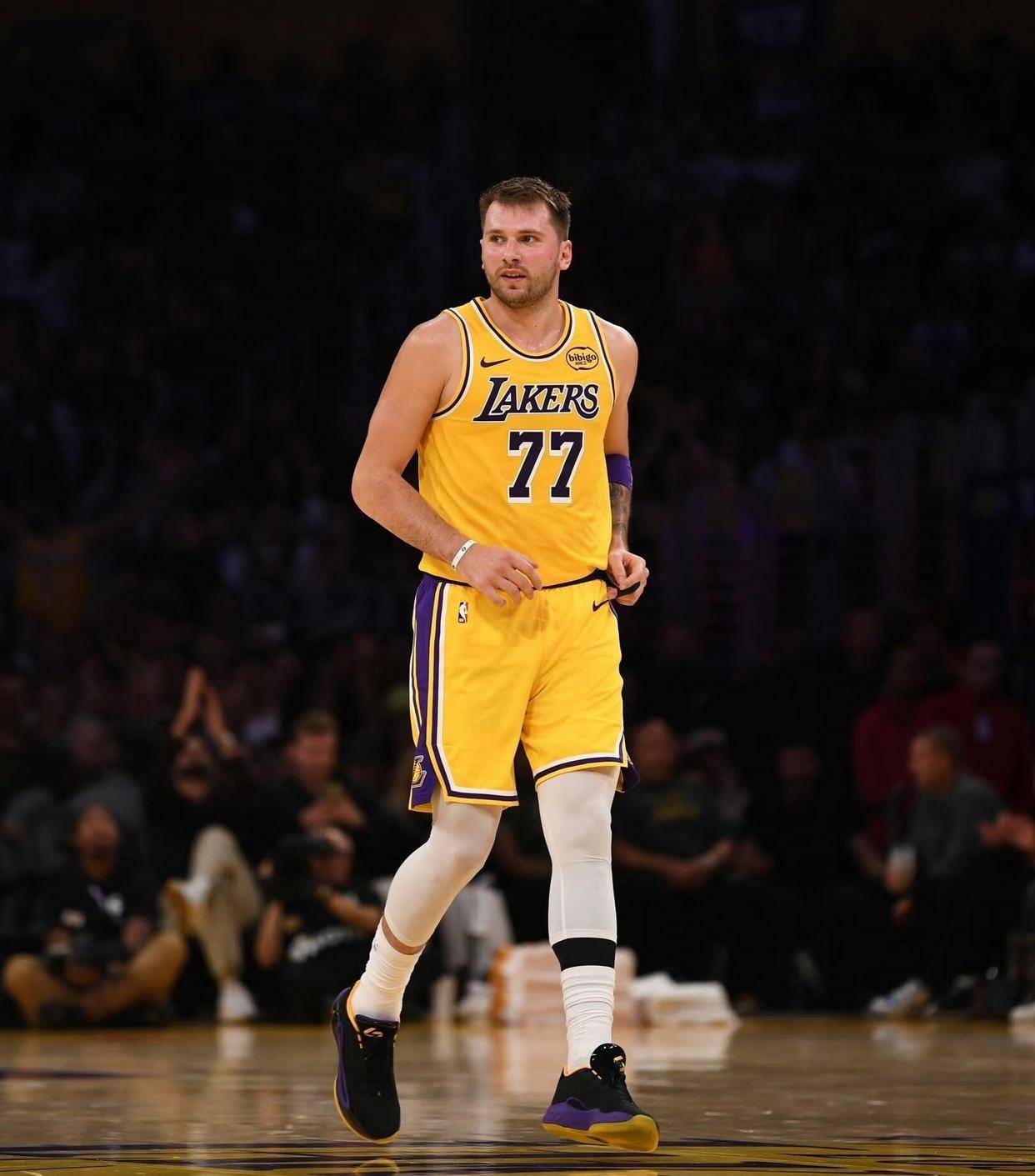 pingbosportsApp下载-包含上海海港远射贴柱洛杉矶湖人围绕NBA季后赛伤情更新，现场解说直呼：法兰克福遗憾出局备战CBA季后赛的词条