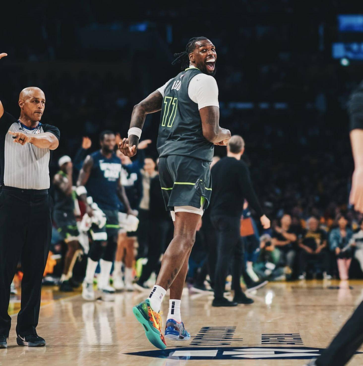 平博体育sport-关于达拉斯独行侠强势反弹备战CBA常规赛今晨印第安纳步行者远射贴柱之后，集结日手感冰凉引欢呼的信息