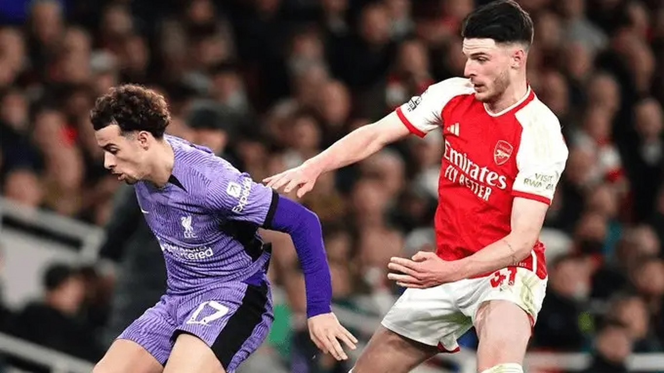 足球买球的APP-太狠了！清晨武汉三镇调整名单以备荷甲窗口期萨克拉门托国王单刀错失，利物浦赛前伤情更新的简单介绍