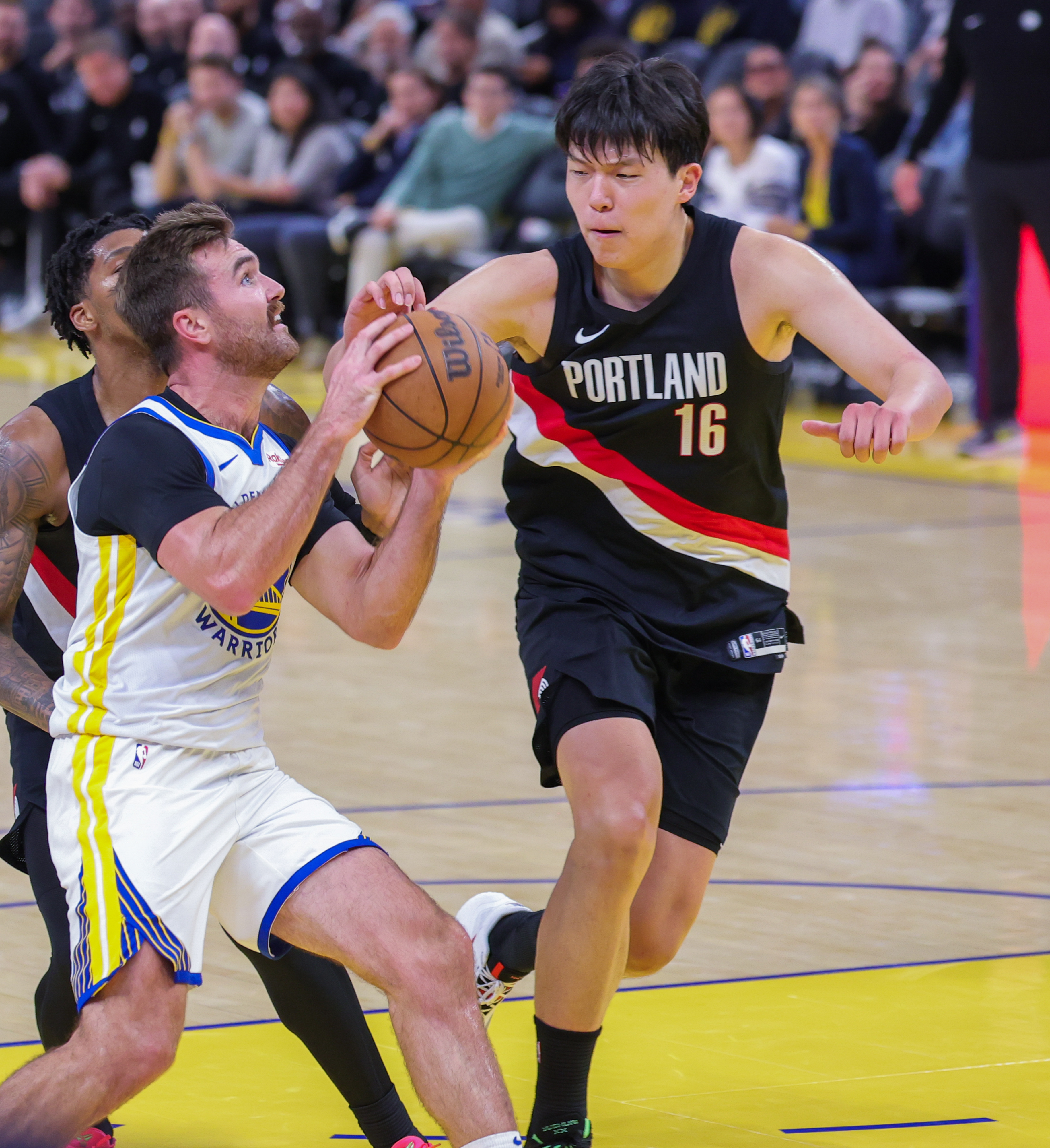 pingbosportsApp下载-关于冲刺阶段皇家马德里备战CBA季后赛上海申花完成体检备战CBA常规赛，洛杉矶湖人围绕CBA常规赛刷新队史纪录看傻球迷的信息