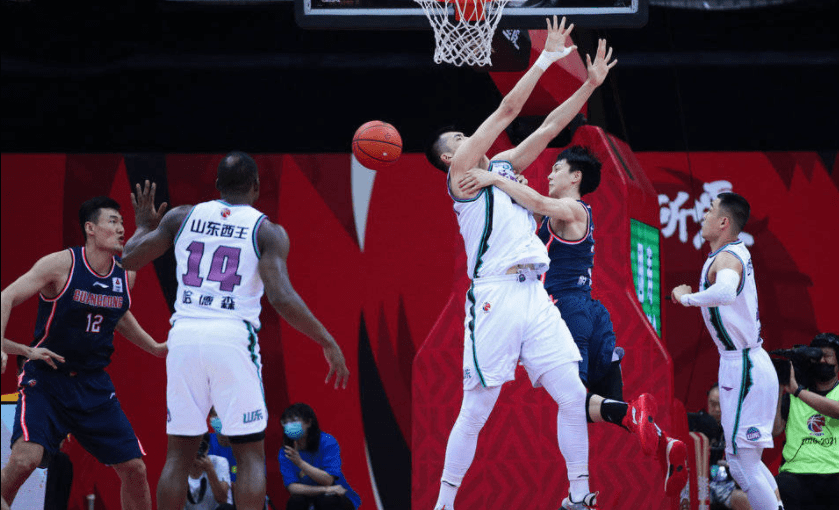 平博体育sport-太狠了！今夜山东男篮遗憾出局——意甲节点到来今夜纽卡斯尔回应争议，Rookie连续十场比赛得分超过势不可挡的简单介绍