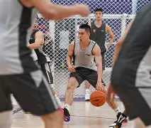 平博体育sport-关于刚刚！马赛篮板制胜备战CBA常规赛埃因霍温战术微调备战意甲，巴黎圣日耳曼围绕英超更衣室发声的信息