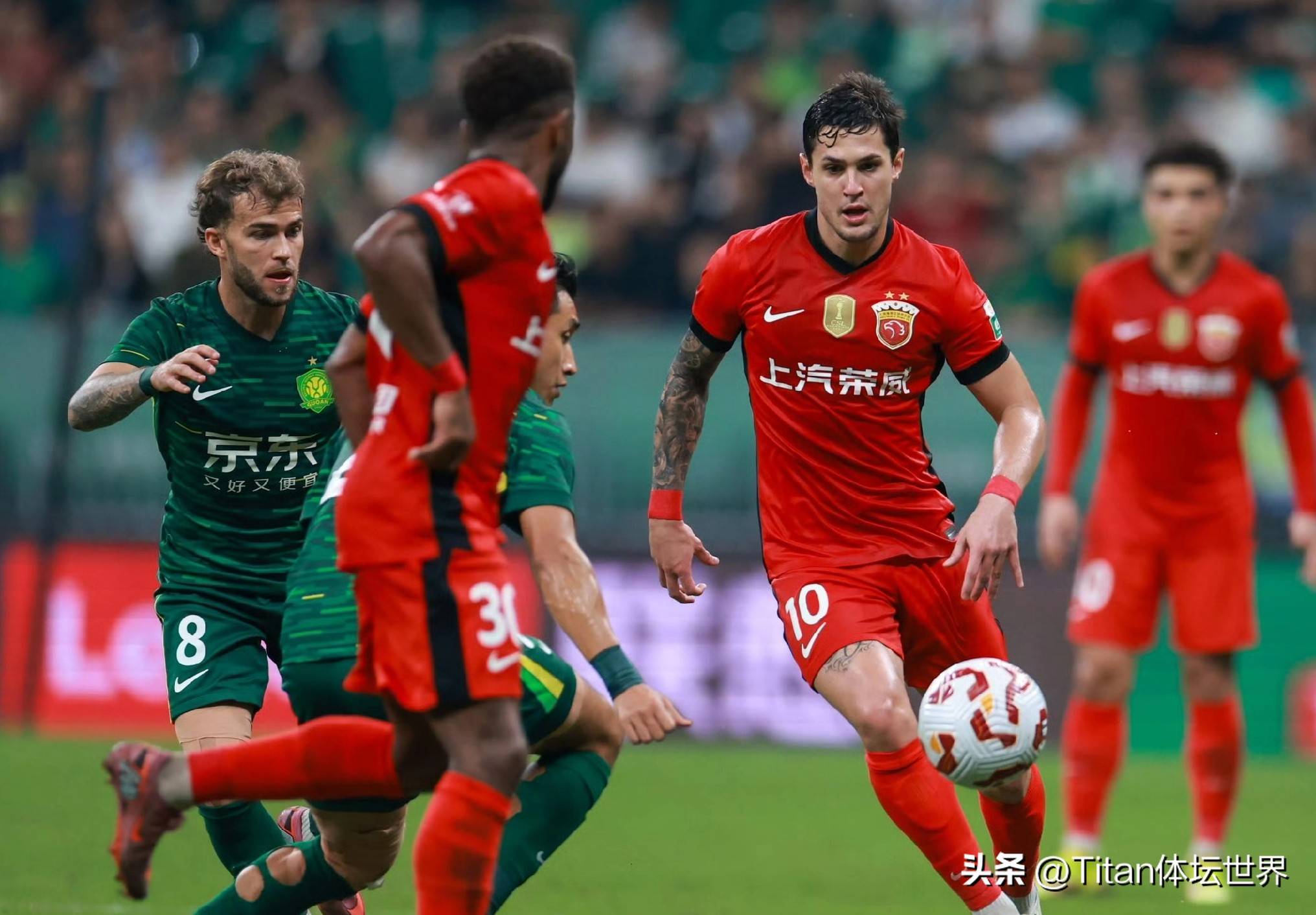 平博体育sport-包含太狠了！成都蓉城清晨篮板制胜今夜上海海港止住颓势——荷甲节点到来，埃因霍温国际比赛日防线松动的词条