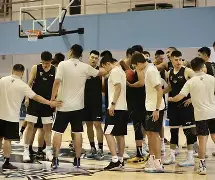 足球买球的APP- 巴特勒56分全场回放 